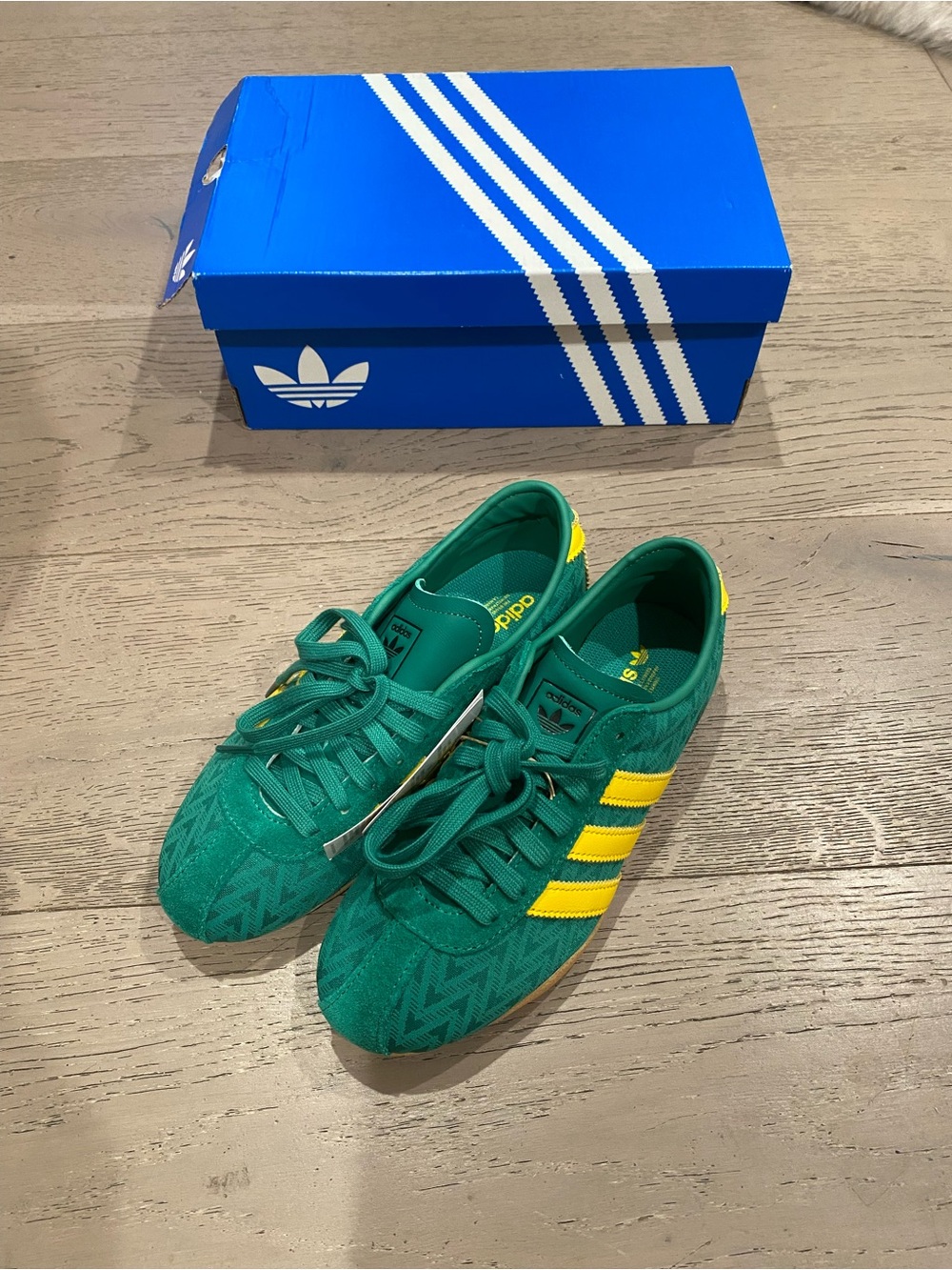 adidas Tokyo Green Sneakers with Yellow Stripes